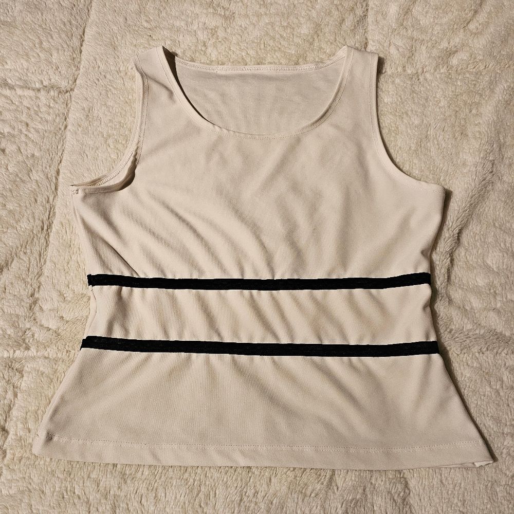 White and Black Sleeveless Tank Top Size Medium. Excellent Condition!